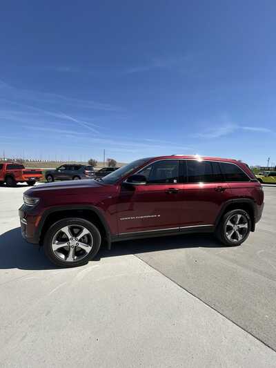 2023 Jeep Grand Cherokee, $31900. Photo 9