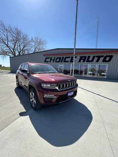 2023 Jeep Grand Cherokee, $31900. Photo 1