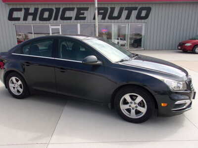 2016 Chevrolet Cruze, $6750. Photo 2