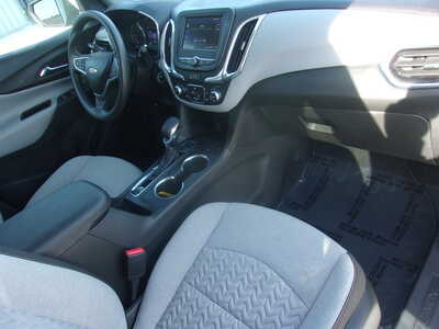 2023 Chevrolet Equinox, $23750. Photo 10