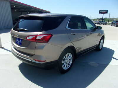 2018 Chevrolet Equinox, $17900. Photo 3