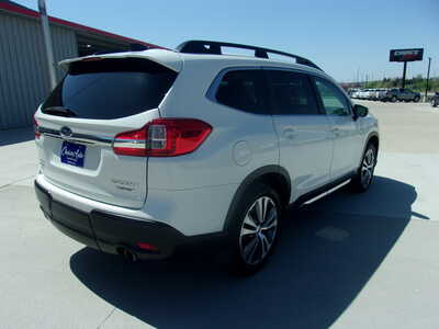 2022 Subaru Ascent, $28800. Photo 4