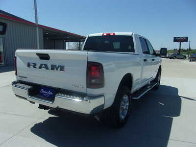 2025 RAM 2500 Crew Cab, $57800. Photo 3