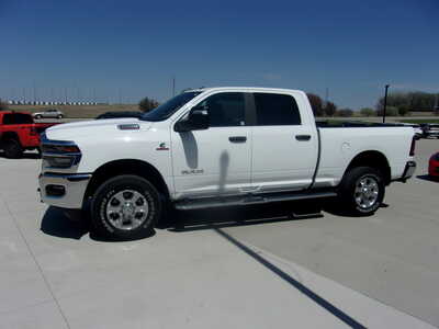 2025 RAM 2500 Crew Cab, $57800. Photo 7