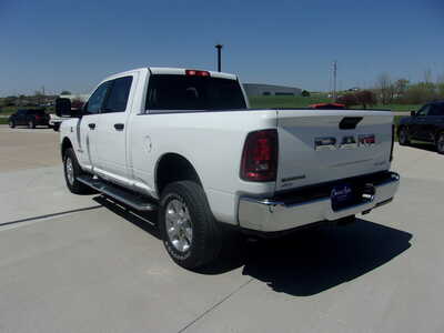 2025 RAM 2500 Crew Cab, $57800. Photo 8