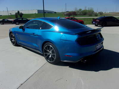 2021 Ford Mustang, $25900. Photo 7
