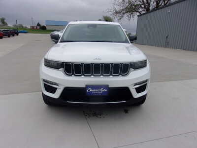 2023 Jeep Grand Cherokee, $27800. Photo 5