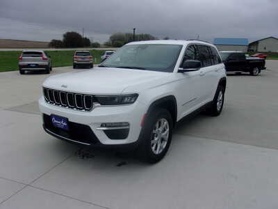 2023 Jeep Grand Cherokee, $27800. Photo 6