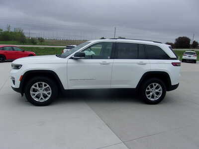 2023 Jeep Grand Cherokee, $27800. Photo 7
