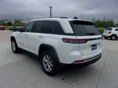 2023 Jeep Grand Cherokee, $27800. Photo 8