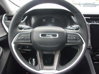 2023 Jeep Grand Cherokee, $27800. Photo 9