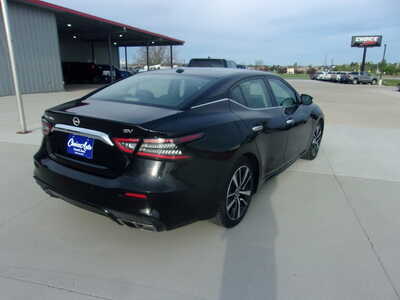 2023 Nissan Maxima, $23500. Photo 3