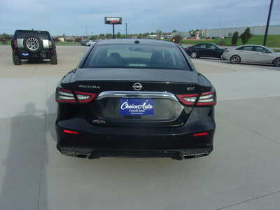 2023 Nissan Maxima, $23500. Photo 4