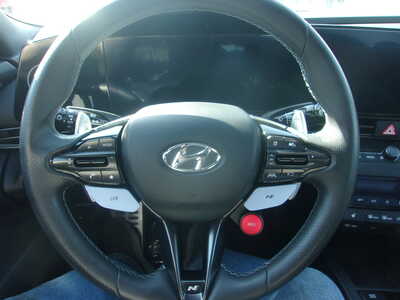 2023 Hyundai Elantra, $31500. Photo 8
