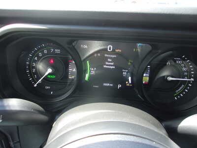 2025 Jeep Wrangler, $34500. Photo 11