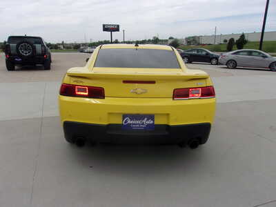 2014 Chevrolet Camaro, $21900. Photo 4