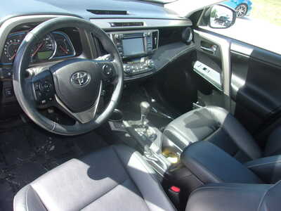2015 Toyota RAV4, $22500. Photo 11