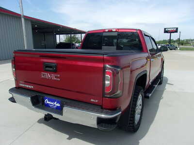 2018 GMC 1500 Crew Cab, $19500. Photo 4
