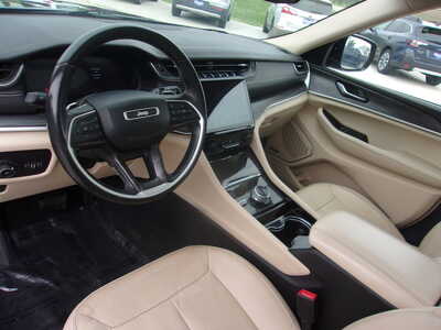 2022 Jeep Grand Cherokee, $23800. Photo 11