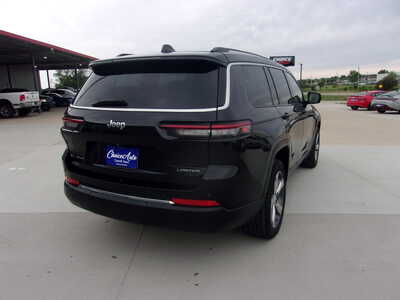 2022 Jeep Grand Cherokee, $23800. Photo 4
