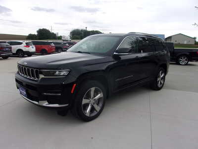 2022 Jeep Grand Cherokee, $23800. Photo 7
