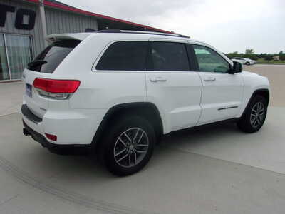 2018 Jeep Grand Cherokee, $16800. Photo 3