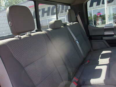 2013 Ford F150 Crew Cab, $10500. Photo 7