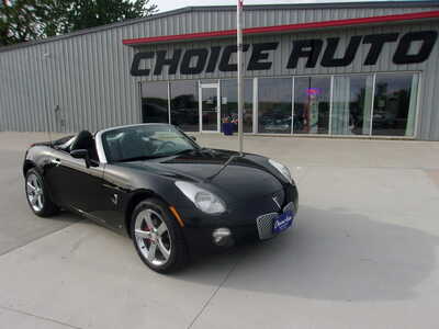 2007 Pontiac Solstice, $13900. Photo 2
