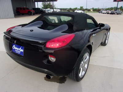 2007 Pontiac Solstice, $13900. Photo 6