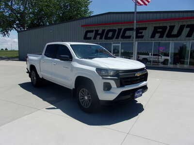 2024 Chevrolet Colorado Crew Cab, $29800. Photo 1
