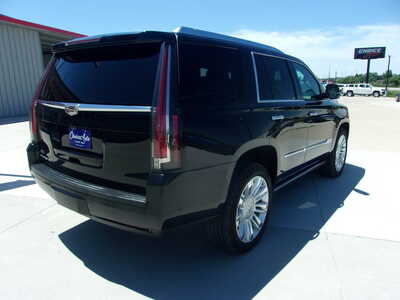 2020 Cadillac Escalade, $44900. Photo 3