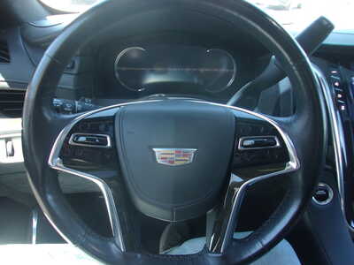 2020 Cadillac Escalade, $44900. Photo 8