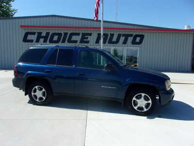 2004 Chevrolet TrailBlazer, $4900. Photo 2