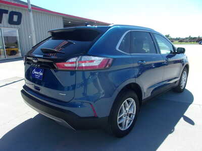 2020 Toyota Highlander, $31800. Photo 3