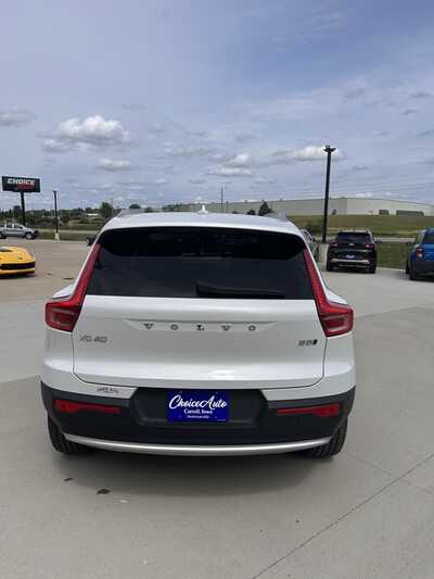 2024 Volvo 240, $27900. Photo 4