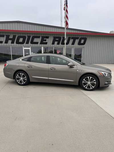 2017 Buick LaCrosse, $15900. Photo 3