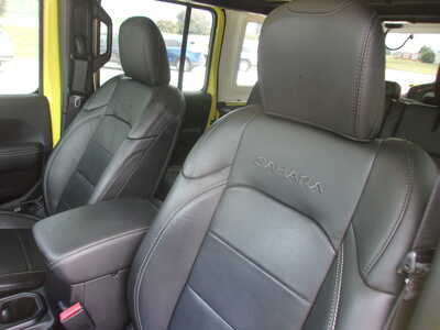 2023 Jeep Wrangler, $28900. Photo 12