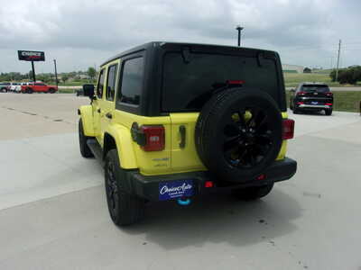 2023 Jeep Wrangler, $28900. Photo 7