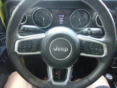 2023 Jeep Wrangler, $28900. Photo 9