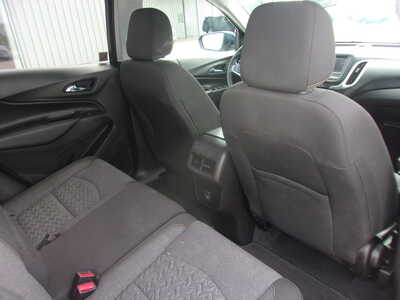 2022 Chevrolet Equinox, $18500. Photo 12