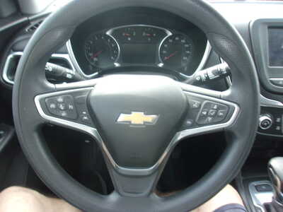 2022 Chevrolet Equinox, $18500. Photo 6