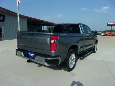 2019 Chevrolet 1500 Ext Cab, $31900. Photo 3