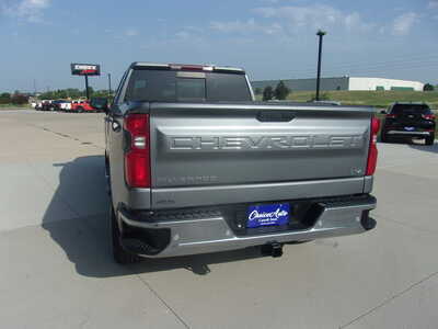2019 Chevrolet 1500 Ext Cab, $31900. Photo 4