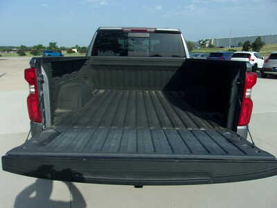 2019 Chevrolet 1500 Ext Cab, $31900. Photo 9