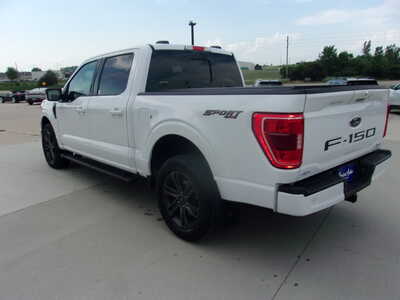 2022 Ford F150 Crew Cab, $31900. Photo 8