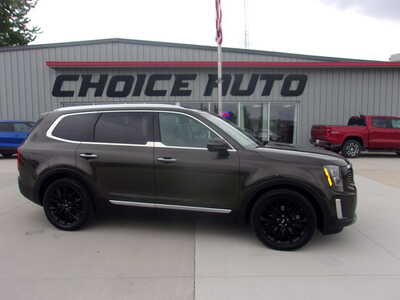 2021 Kia Telluride, $29800. Photo 2