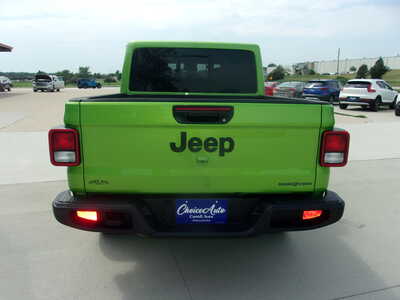 2025 Jeep Gladiator, $43900. Photo 5