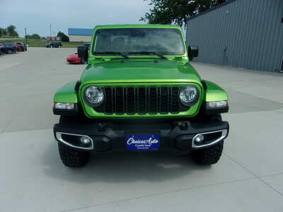 2025 Jeep Gladiator, $43900. Photo 6