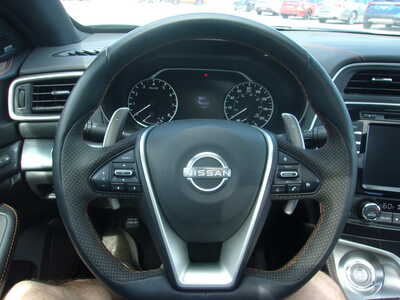 2023 Nissan Maxima, $32900. Photo 7