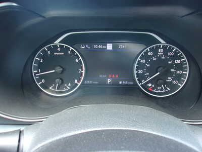 2023 Nissan Maxima, $32900. Photo 8